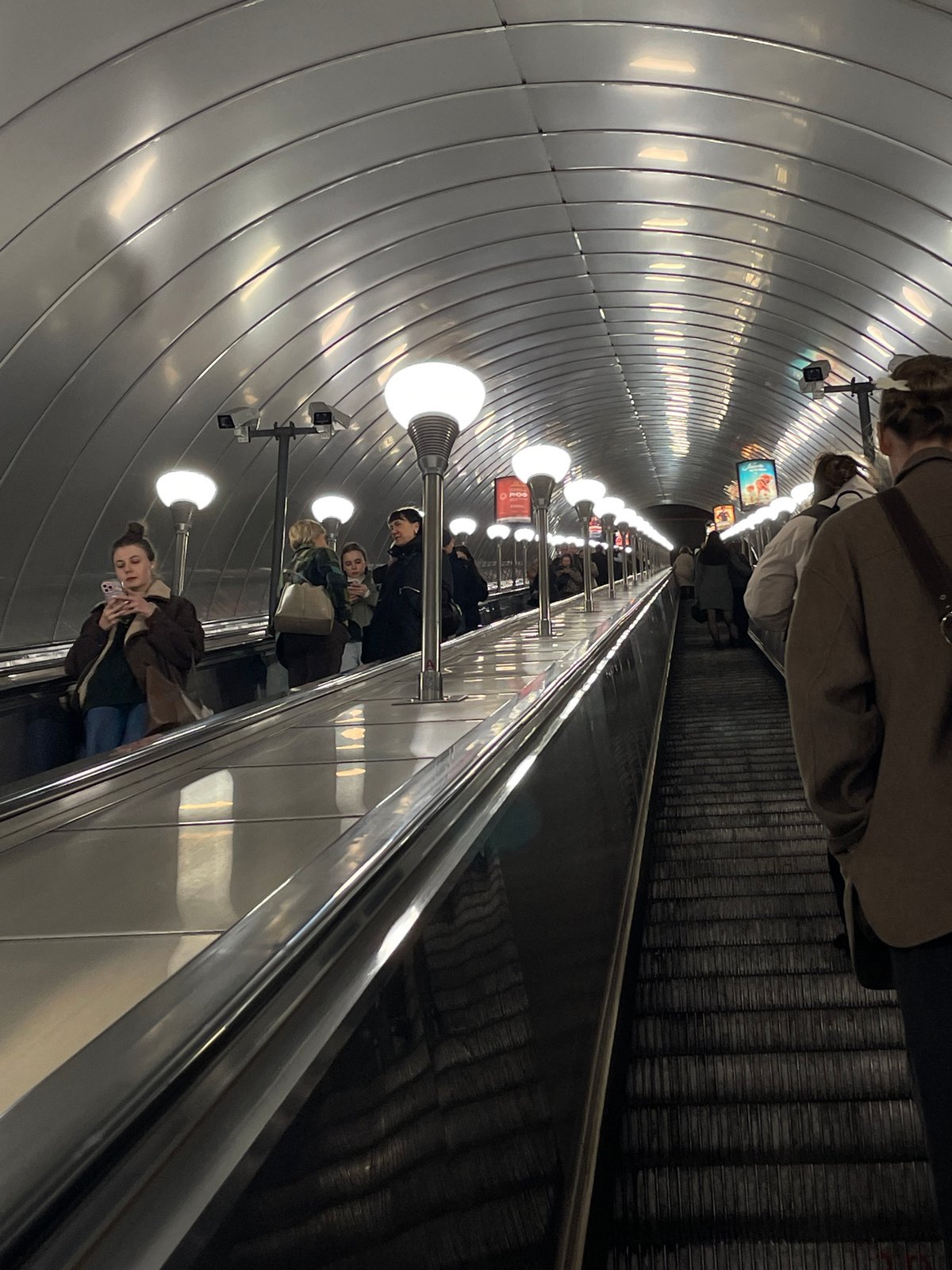 Evening rush hour commute captured in Saint Petersburg metro