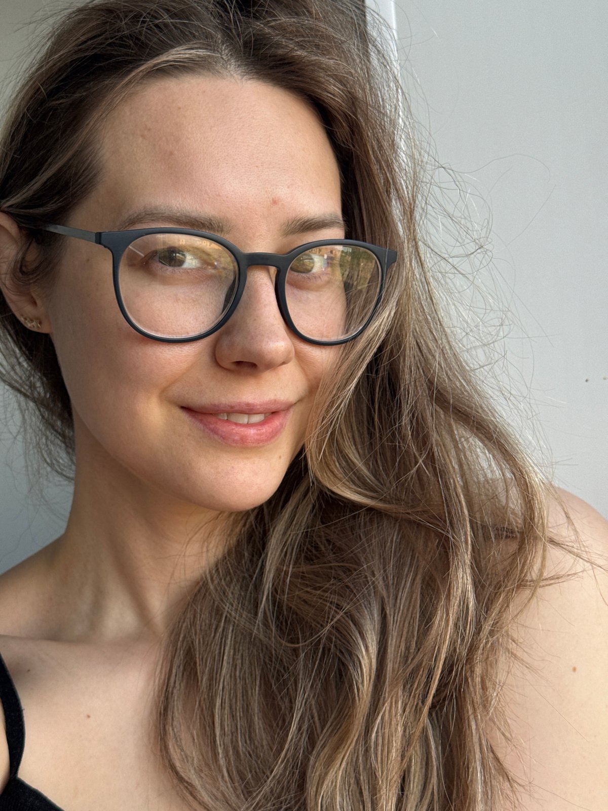 Morning memories from Chaikovsky: selfies, family, pets, repairs