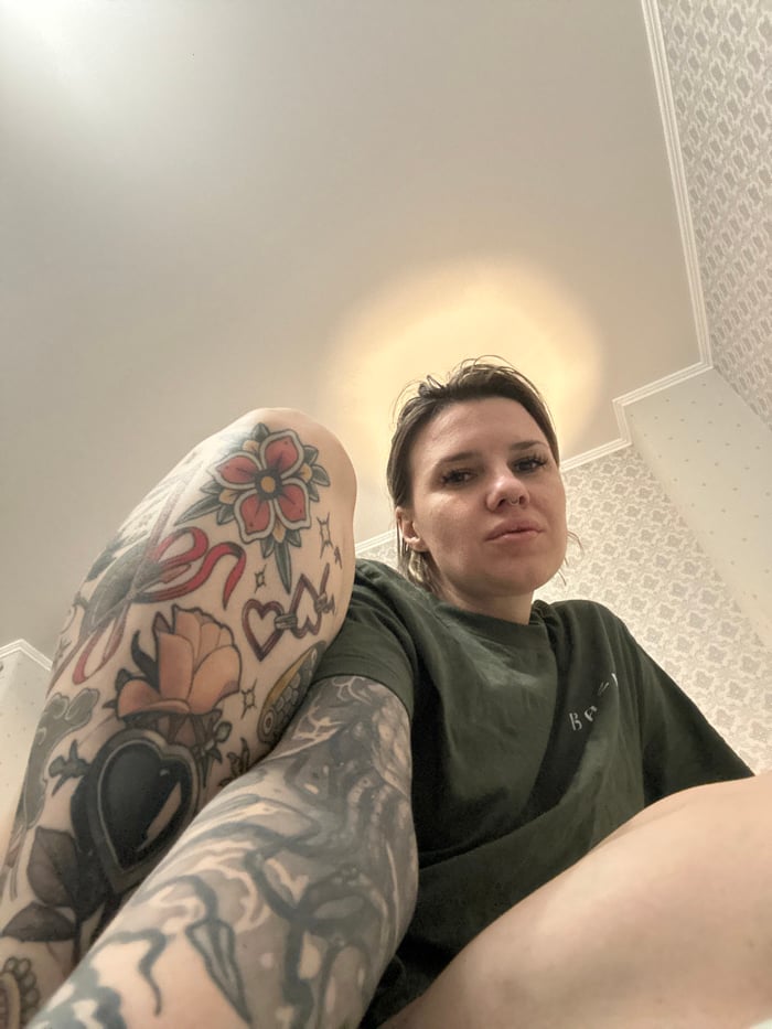 Woman documented in private residence over evening in Rostov-on-Don