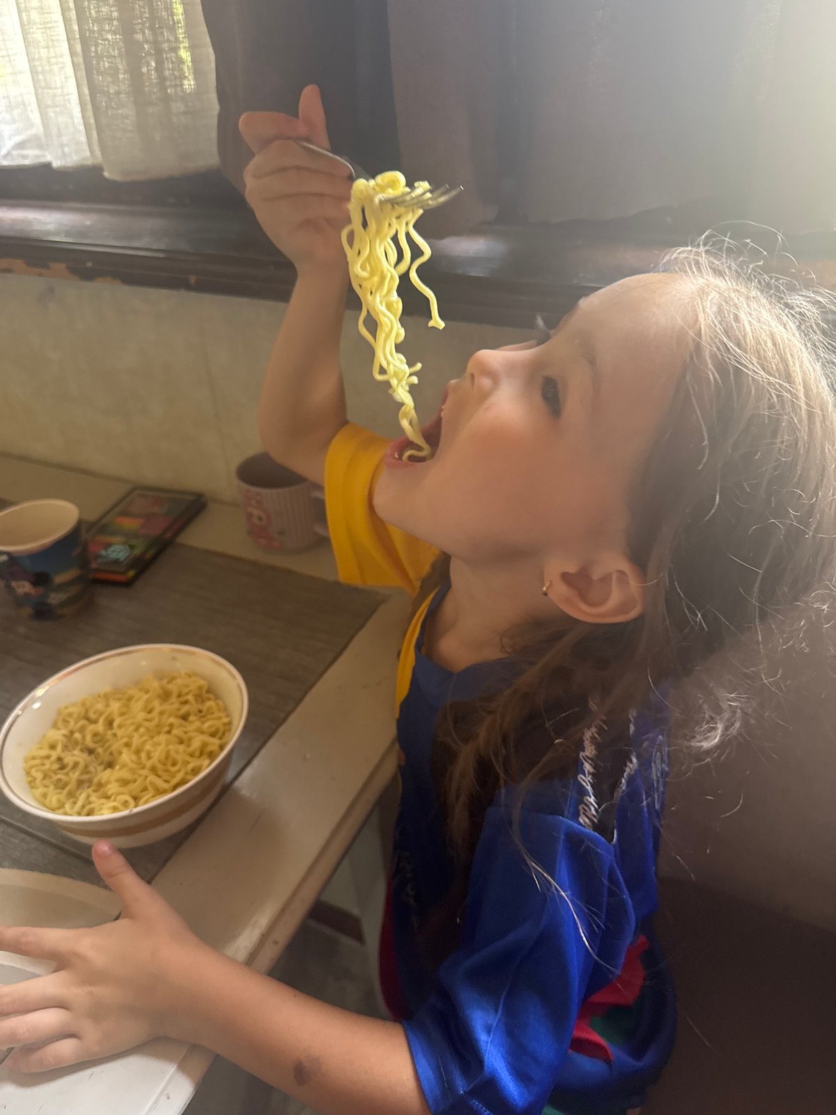 Children play, exercise and eat at Tashkent home