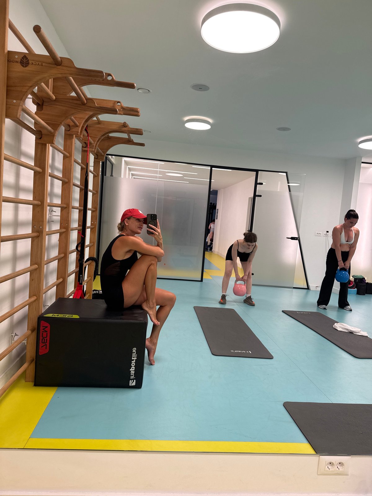Golden hour in Boreti: gym sessions and Adriatic coastline views