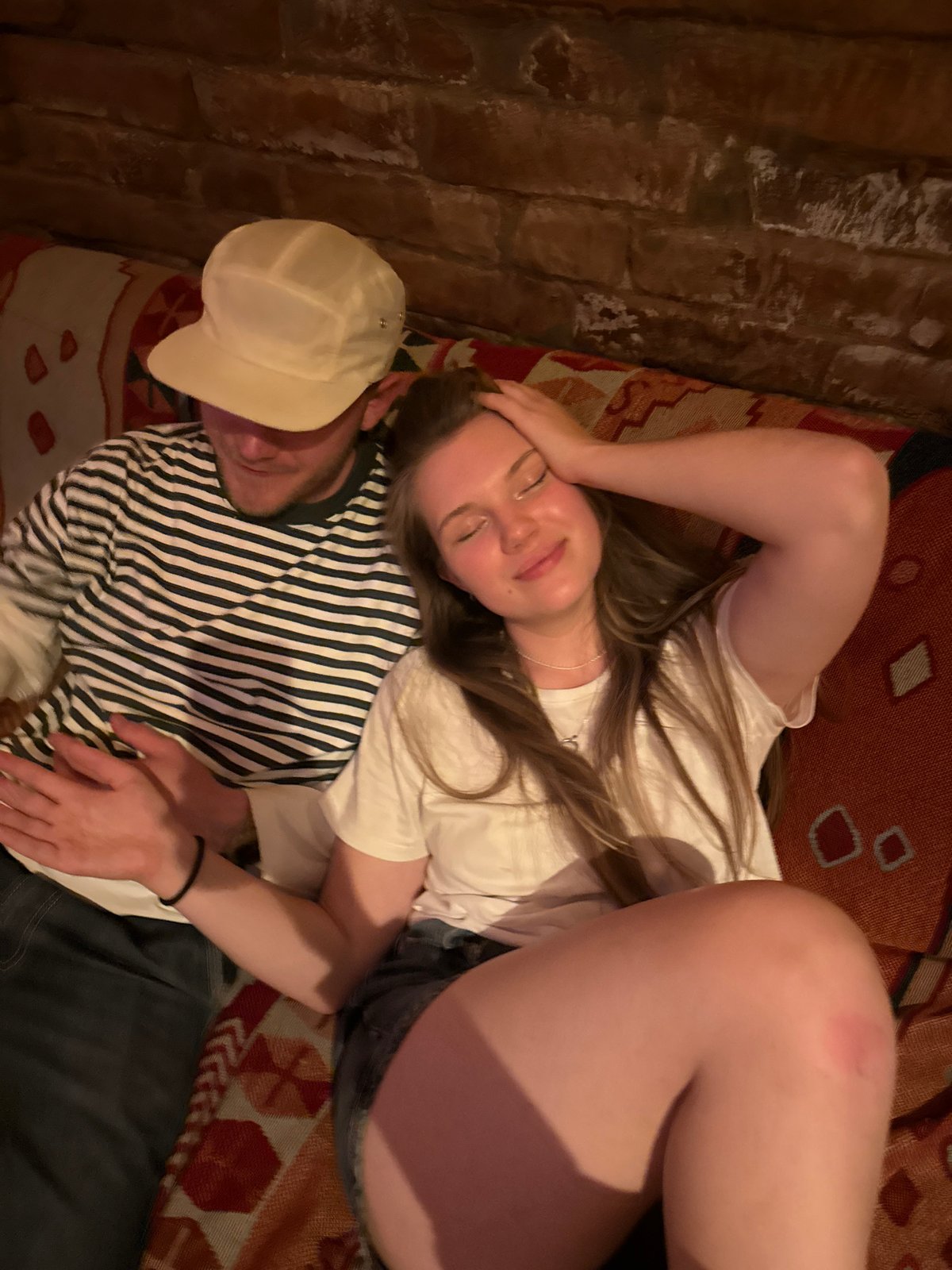 Friends gather for casual indoor hangout in Belgrade suburb
