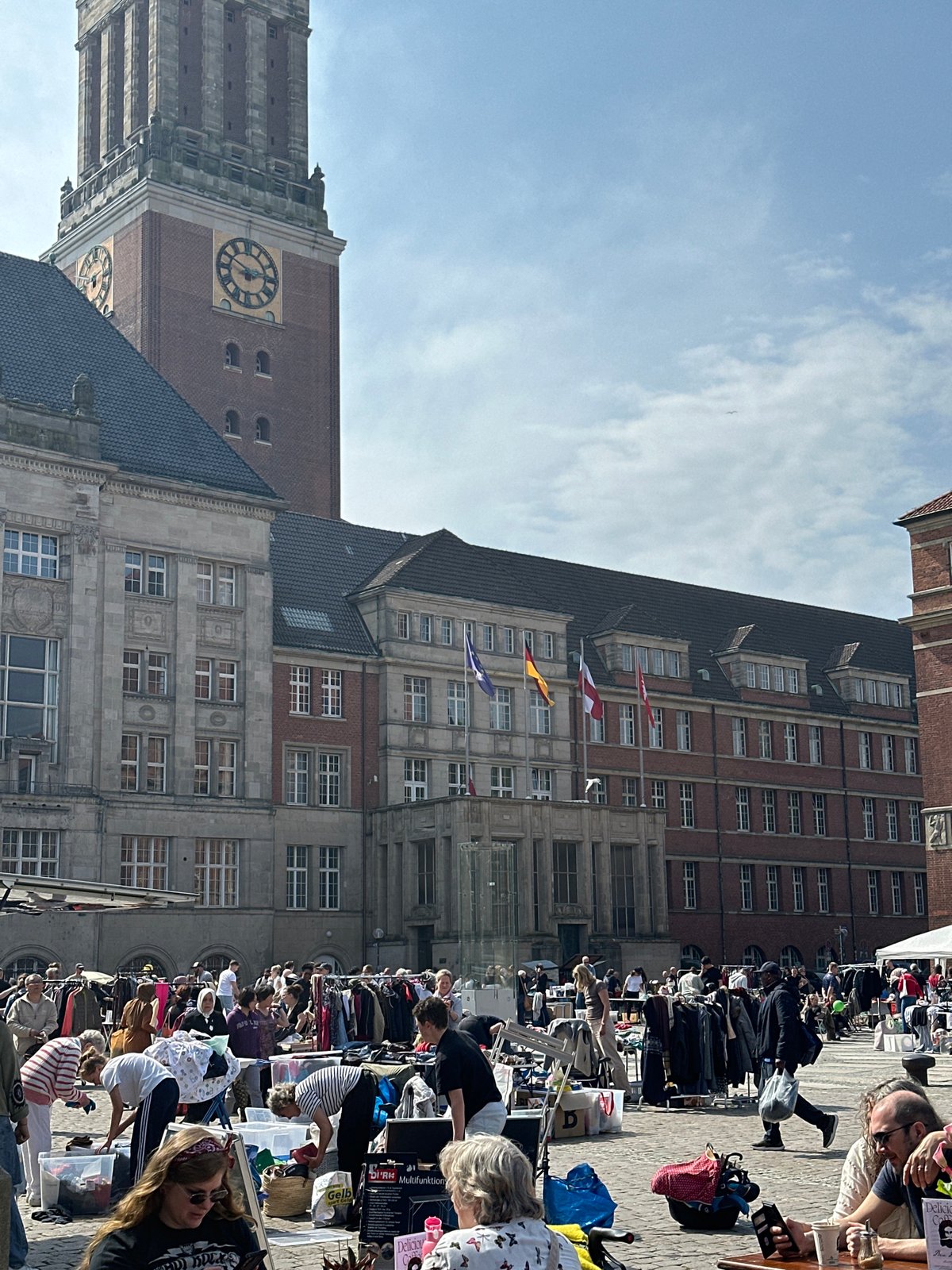 Weekend scenes captured across Kiel's city center and markets