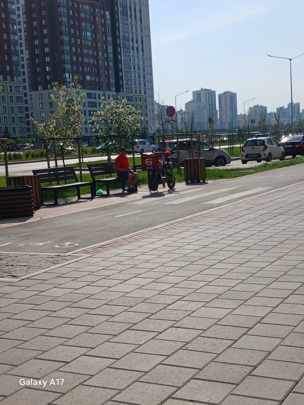 Early morning pedestrian activity captured across Yekaterinburg walkways
