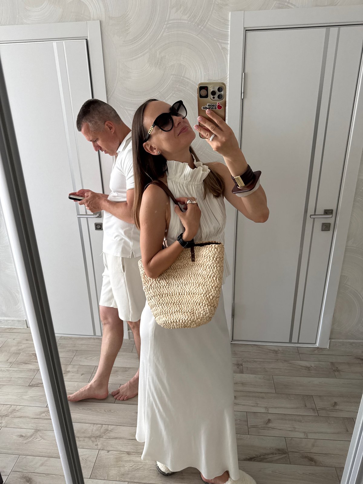 Hotel morning in Sochi: outfit shots, city views, travel vibes
