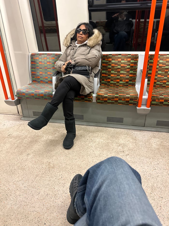 Londoner documents 3-hour city journey through Underground, museums, landmarks