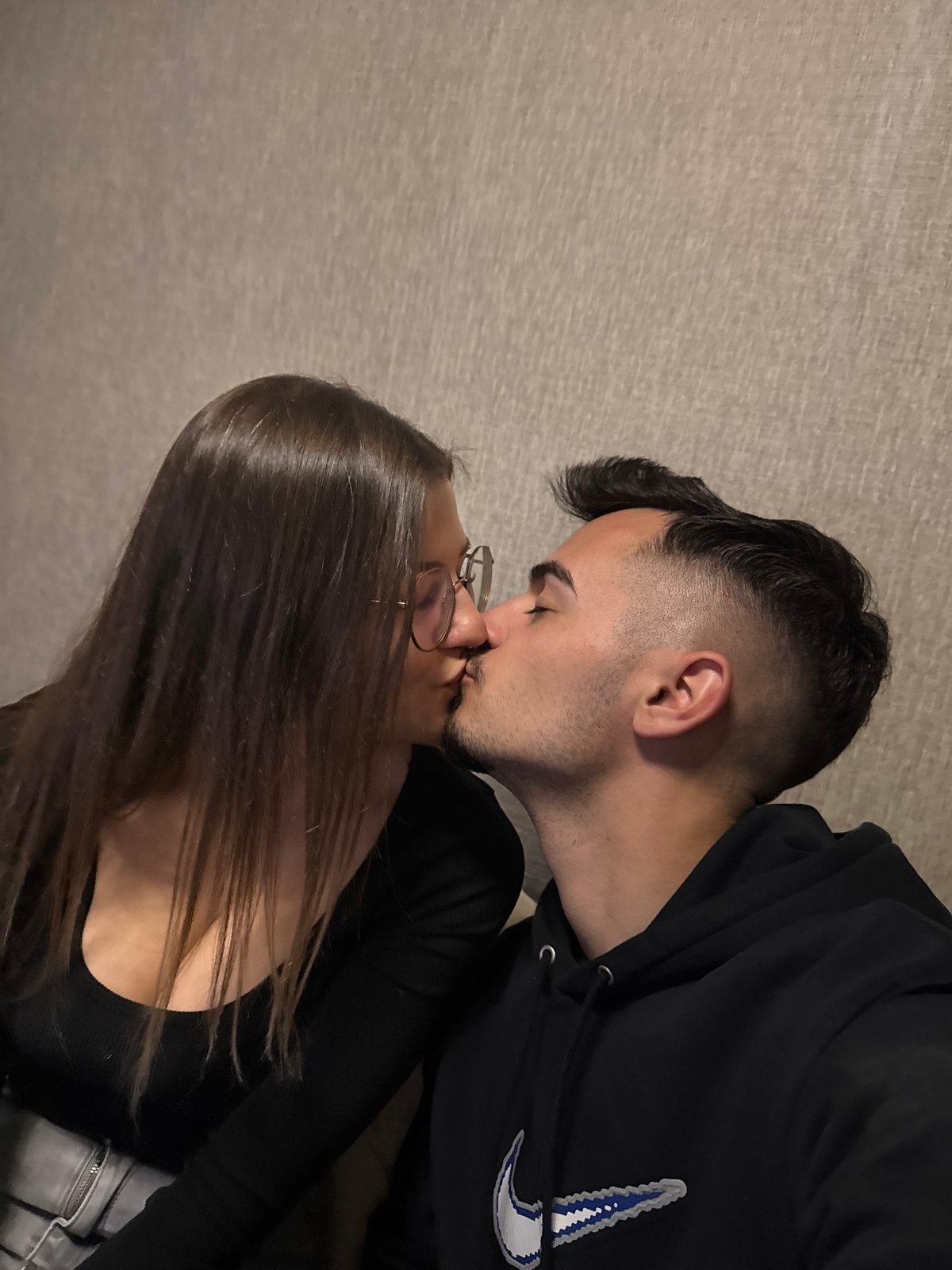 Couple shares intimate moments in Sofia over afternoon hours