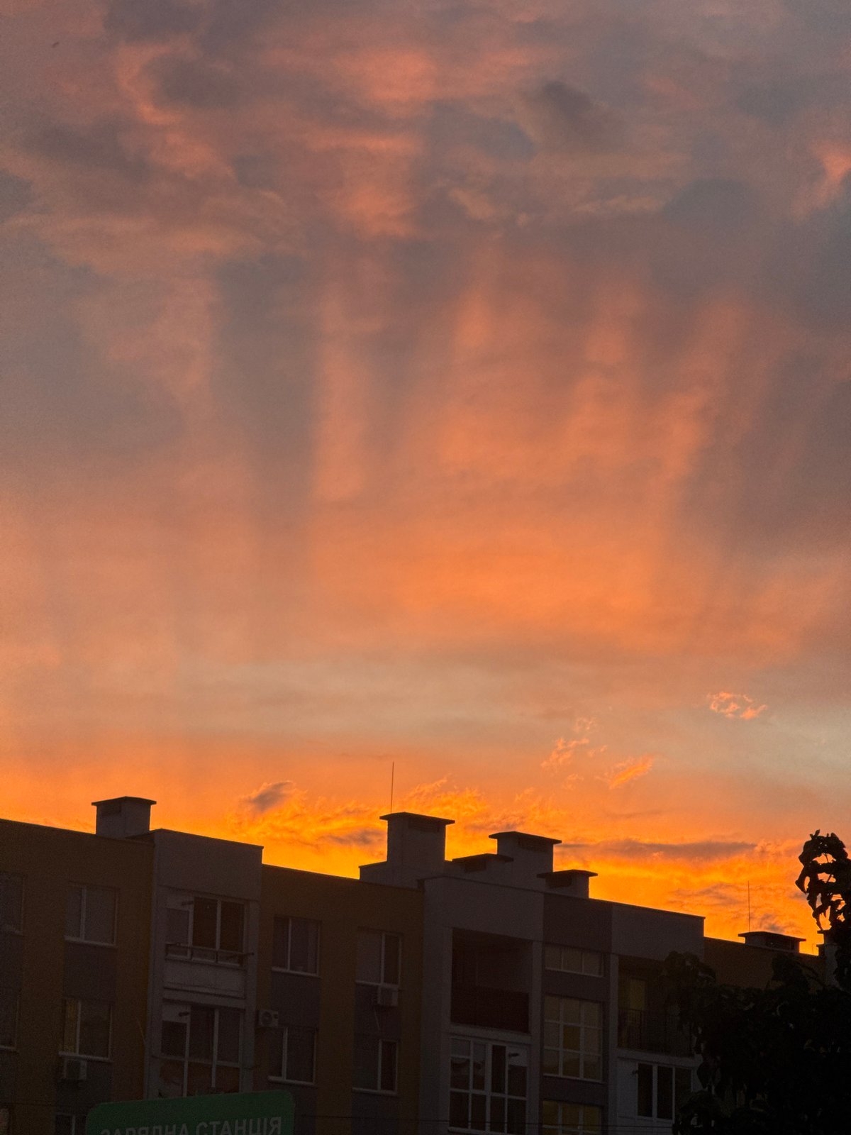 Sunset across Avanhard's residential streets, captured in minutes