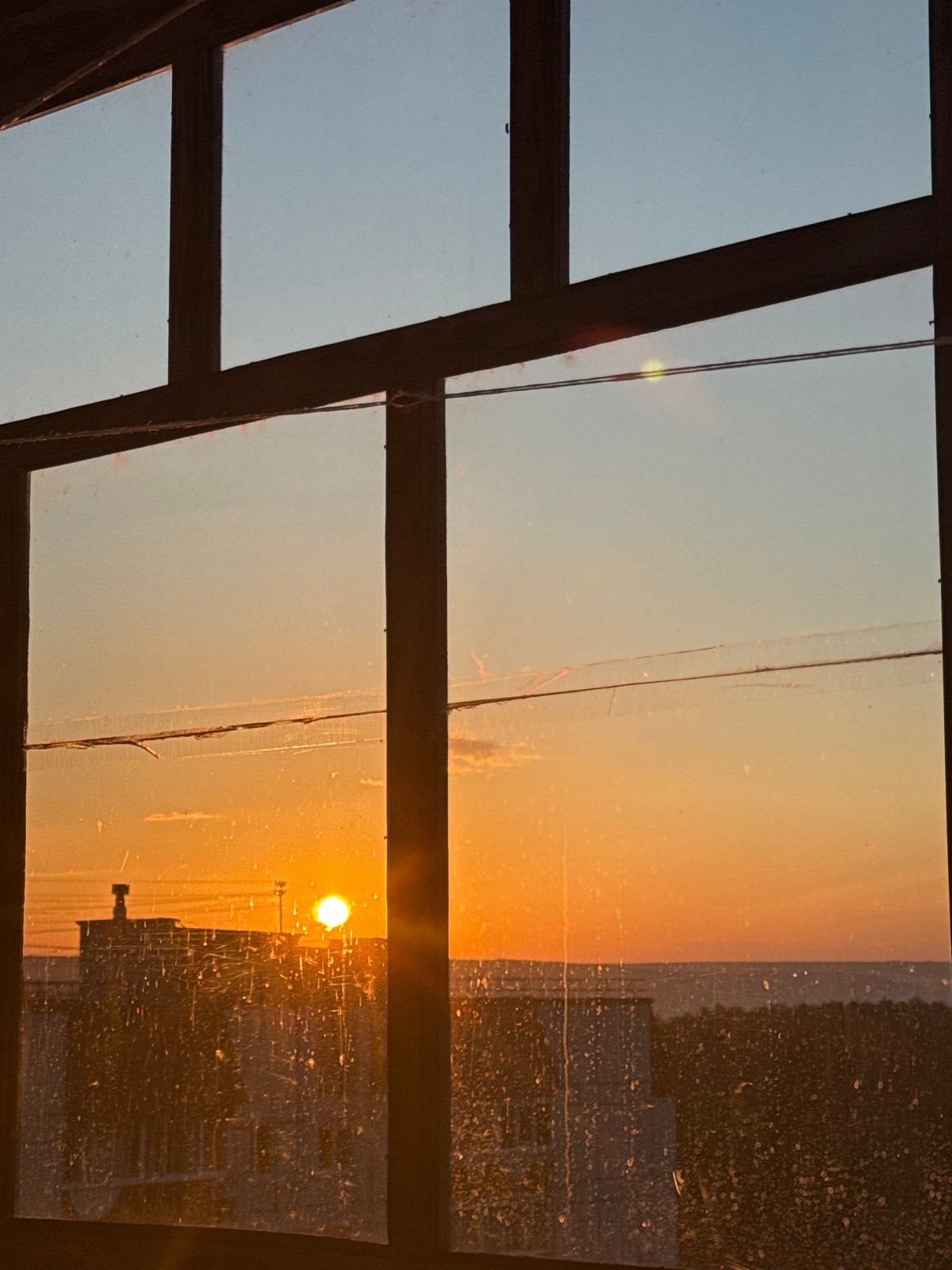 Morning moments captured across Chaikovsky, Russia winter scenes