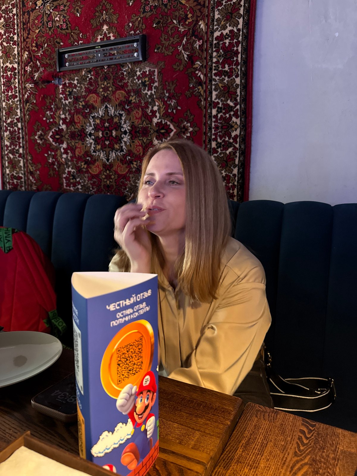 Moscow entertainment venue with karaoke bar documented by witness