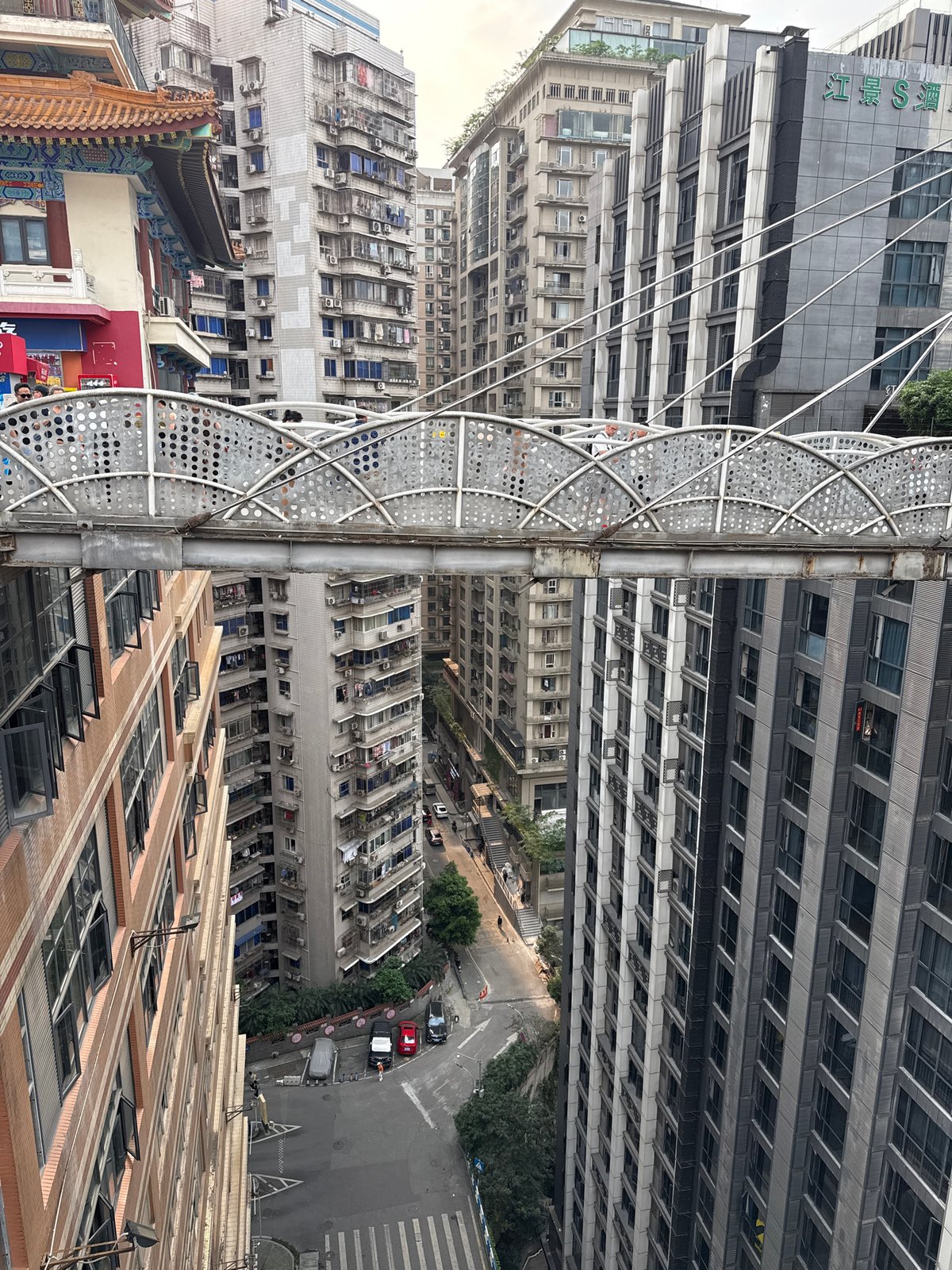 Morning street life documented in Chongqing's Yuzhong District