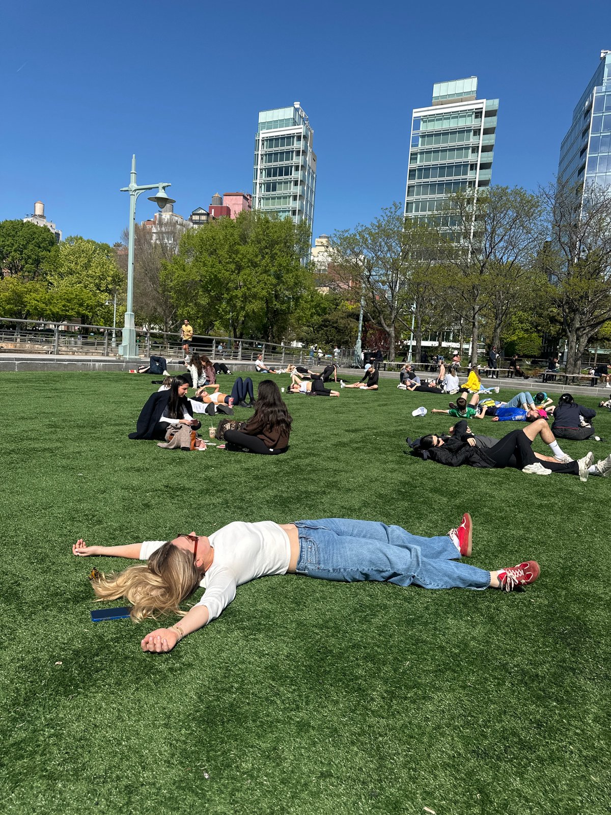 Evening leisure activities captured at NYC waterfront park