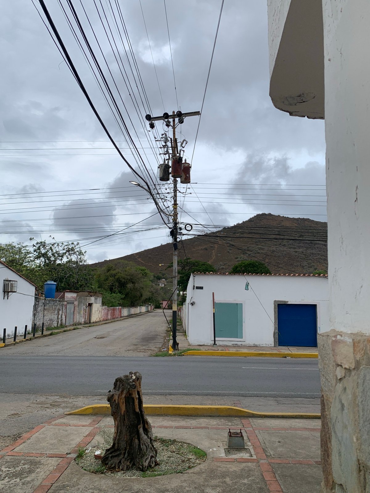 Everyday moments documented across Santa Ana, Venezuela afternoon