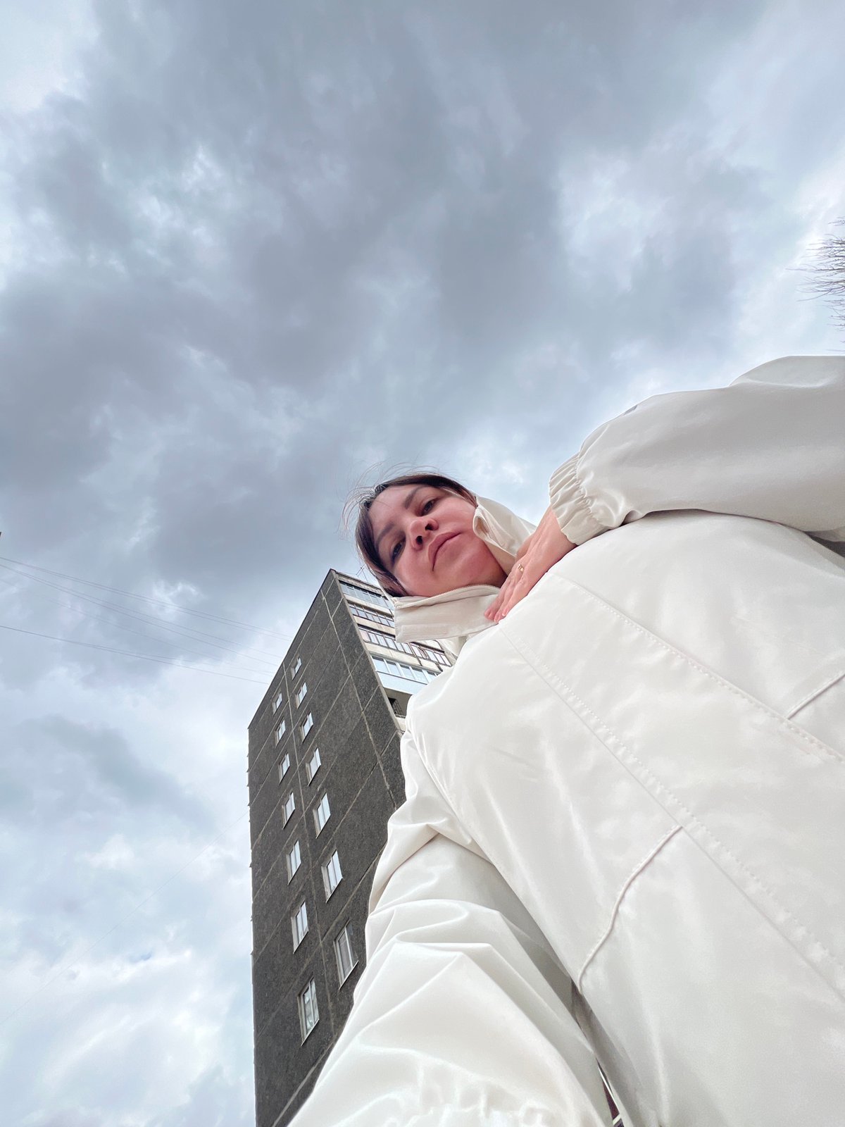 Morning photos captured in Perm, Russia show women, streets