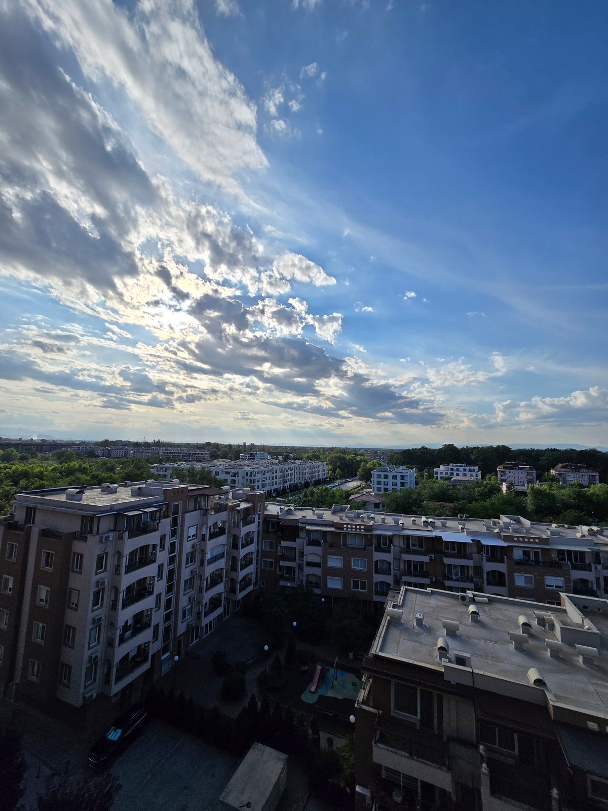 Summer afternoon in Plovdiv: paddleboarding, fruit platters, and cafe drinks