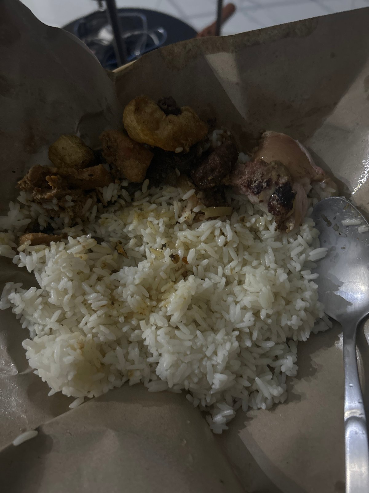Lazy afternoon in at home in Sukawati with food and TV