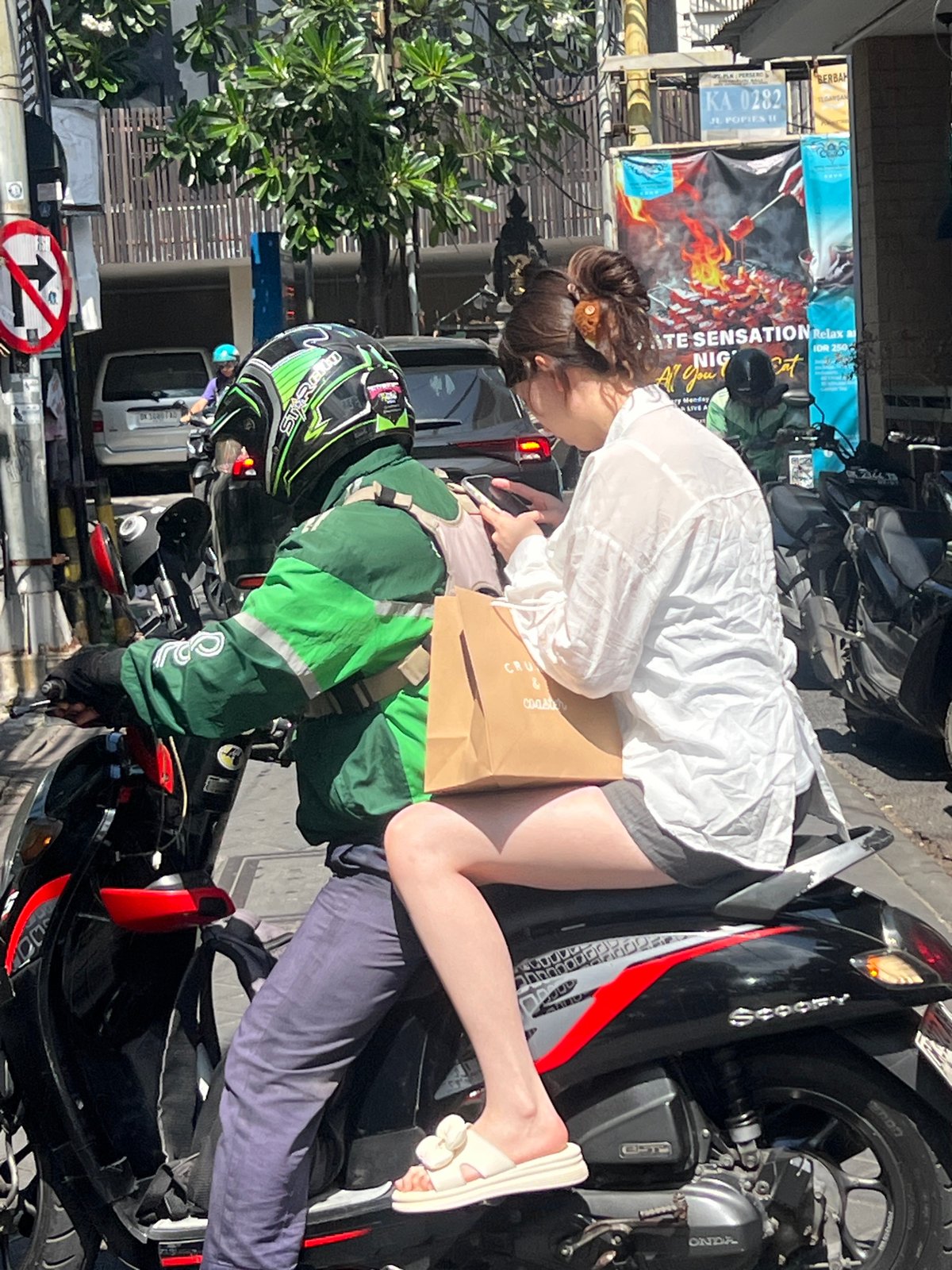 Shopping and selfies through Kuta's retail strip