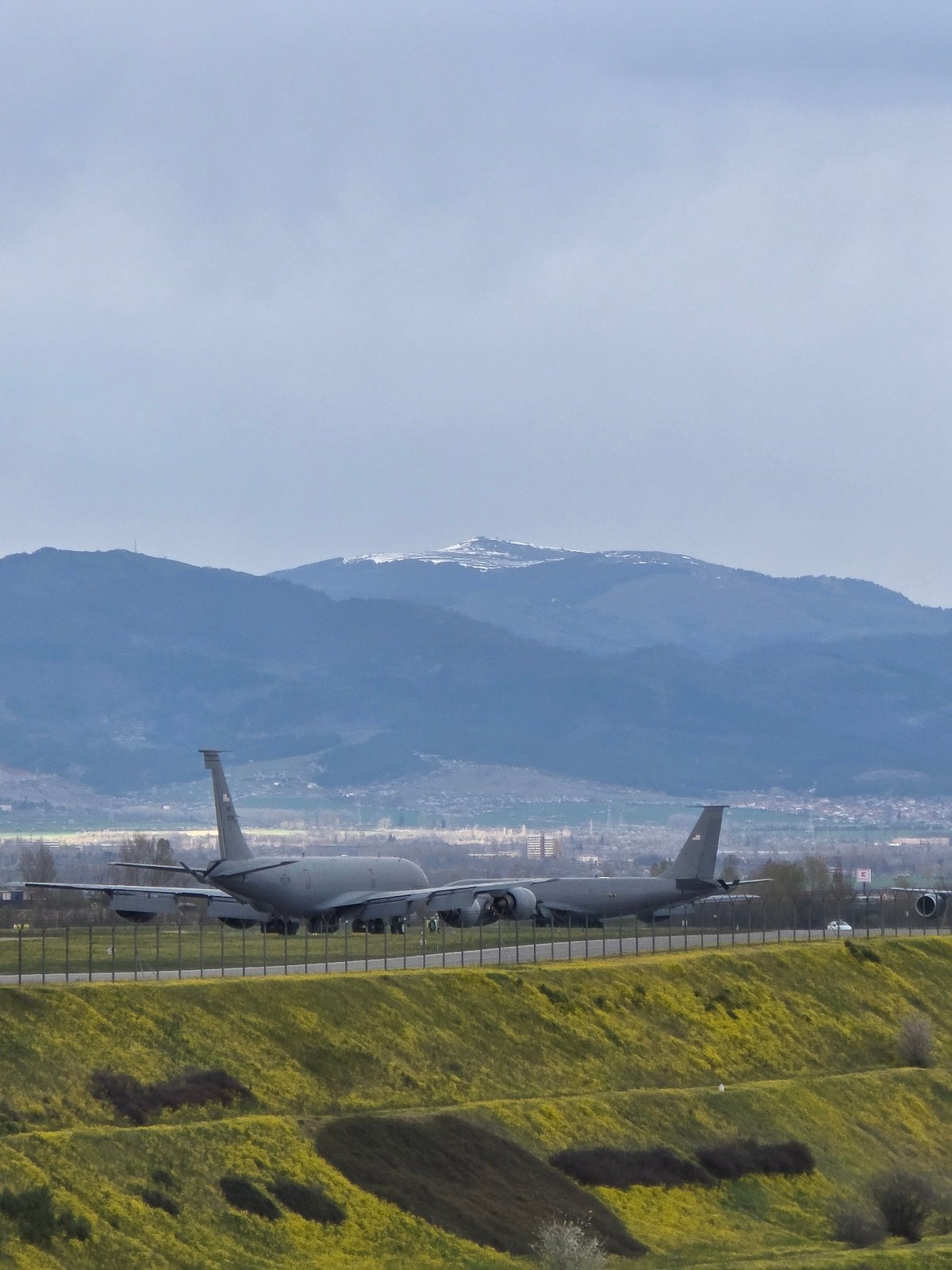 F-16 jets spotted at Sofia airfield amid airline activity