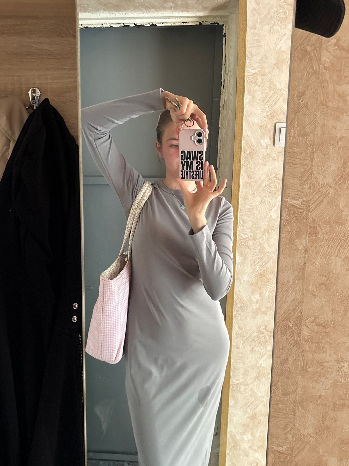 Woman documents 14-minute slice of life in Perm, Russia