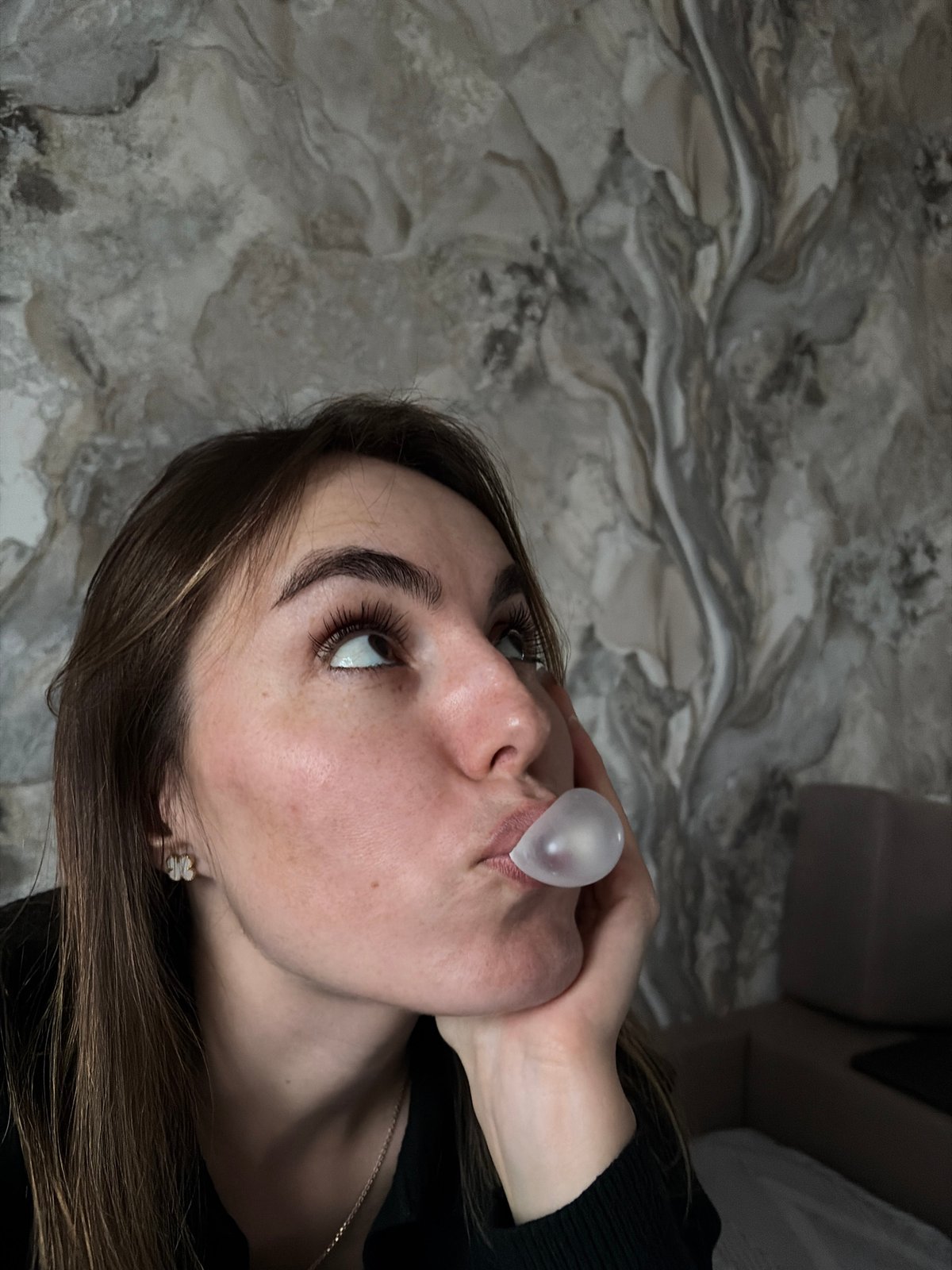 Woman documents dumpling meal with playful photos in Izhevsk
