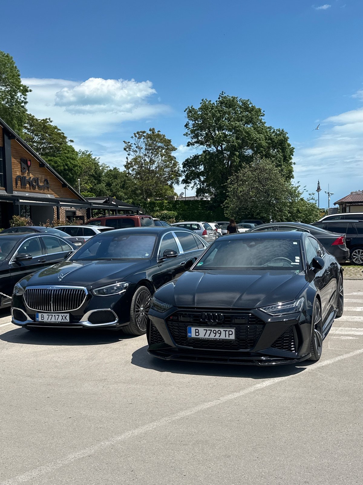 Luxury cars and vintage Mustang spotted parked in Varna