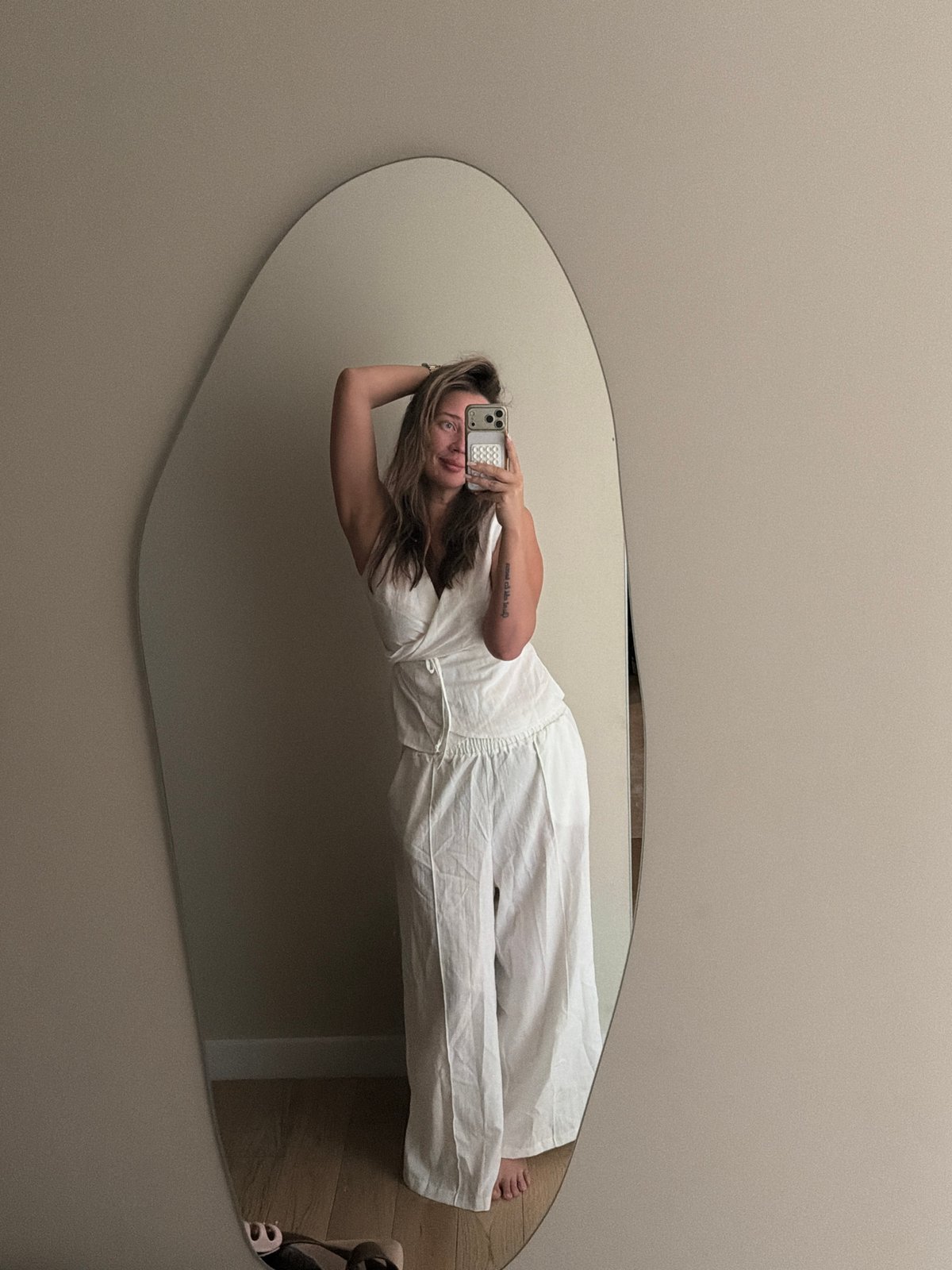 Mirror selfie session in a white outfit, Moscow morning