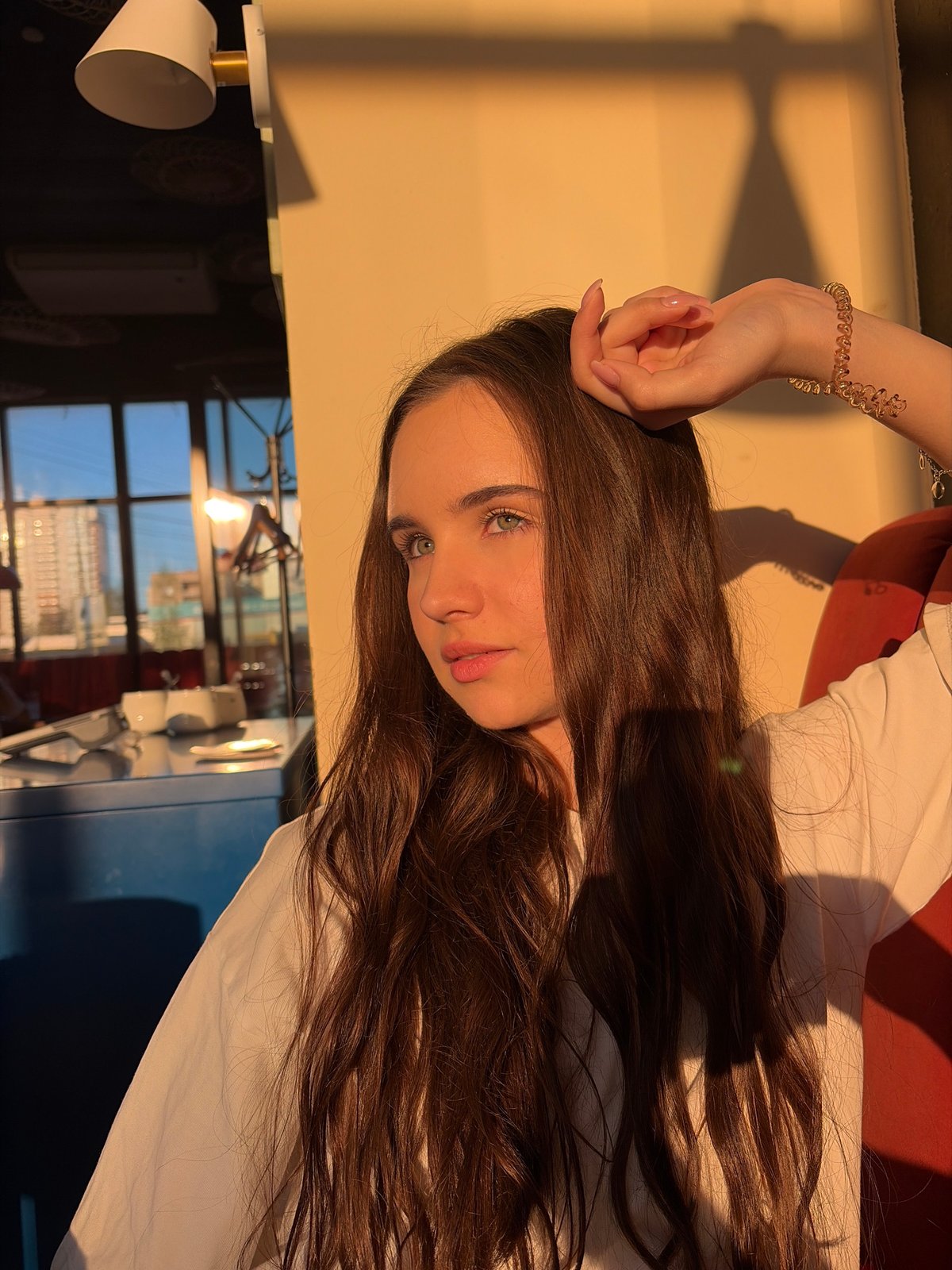 Casual indoor photography session captured in Izhevsk apartment