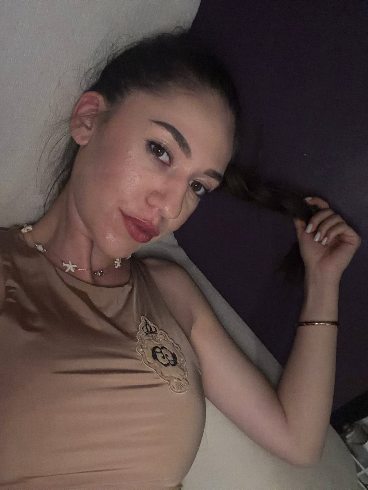 Sofia summer night: getting ready, heading out