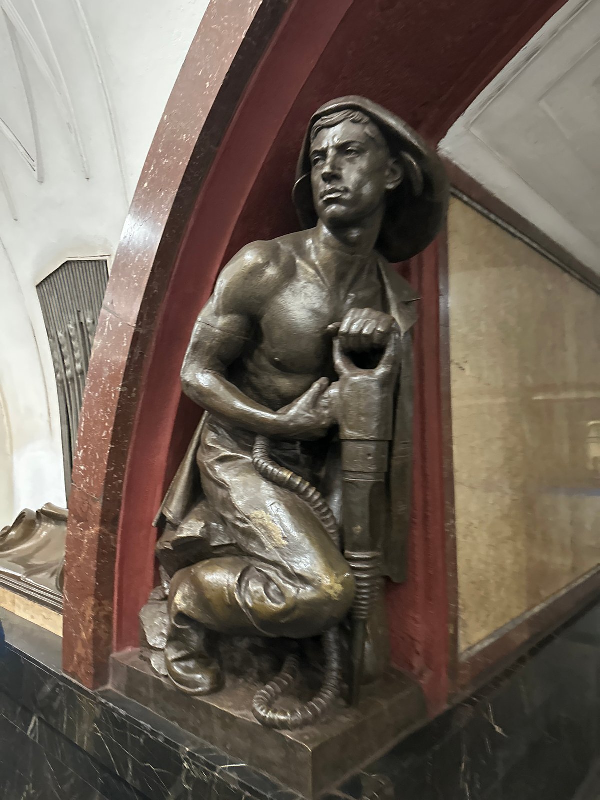 Inside Mayakovskaya: Moscow metro station's bronze sculptures and ornate ceilings