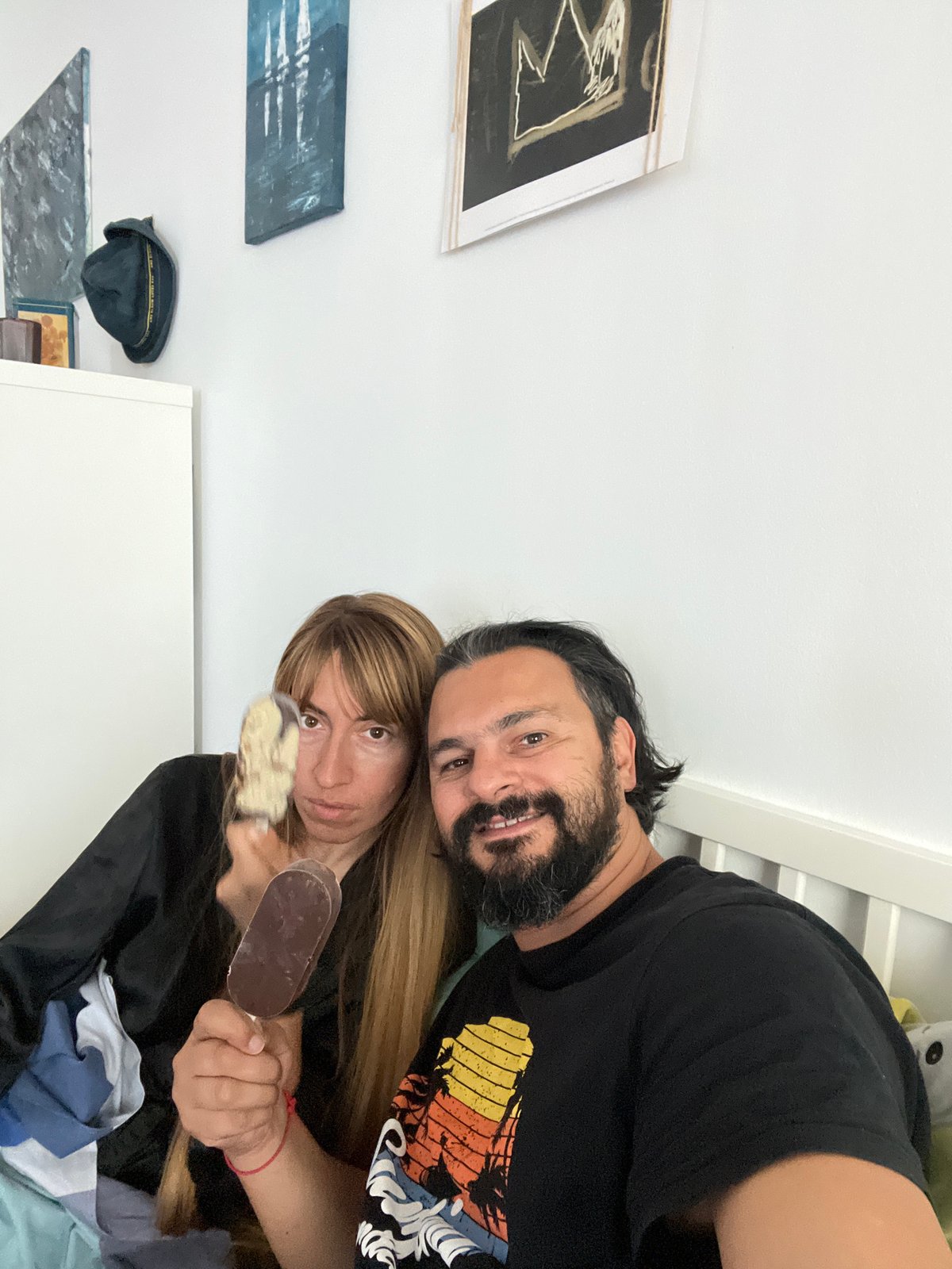 Sunday vibes, ice cream, and artist lettering in Mollet del Vallès