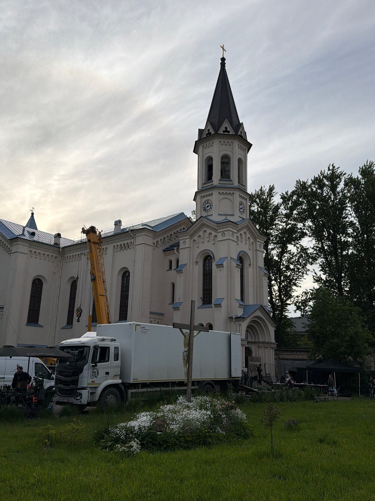 Historic church visit documented in Saint Petersburg