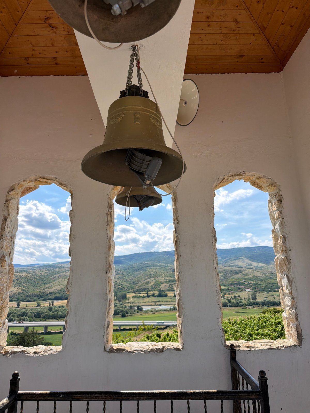 Visitor explores Bulgarian bell tower, vineyards in Kocherinovo countryside