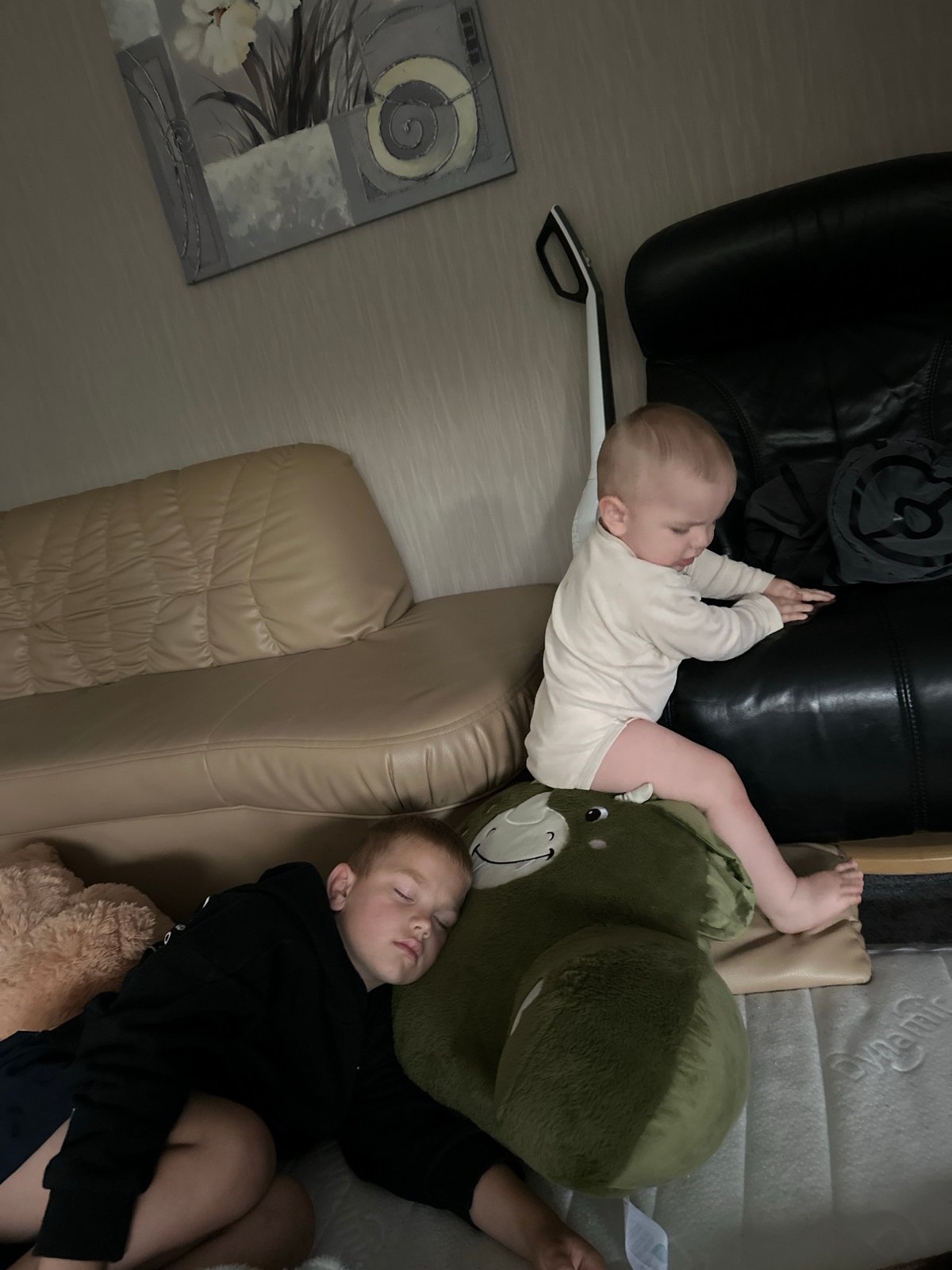 Family Life Documented During Evening Hours in Fredenbeck Home