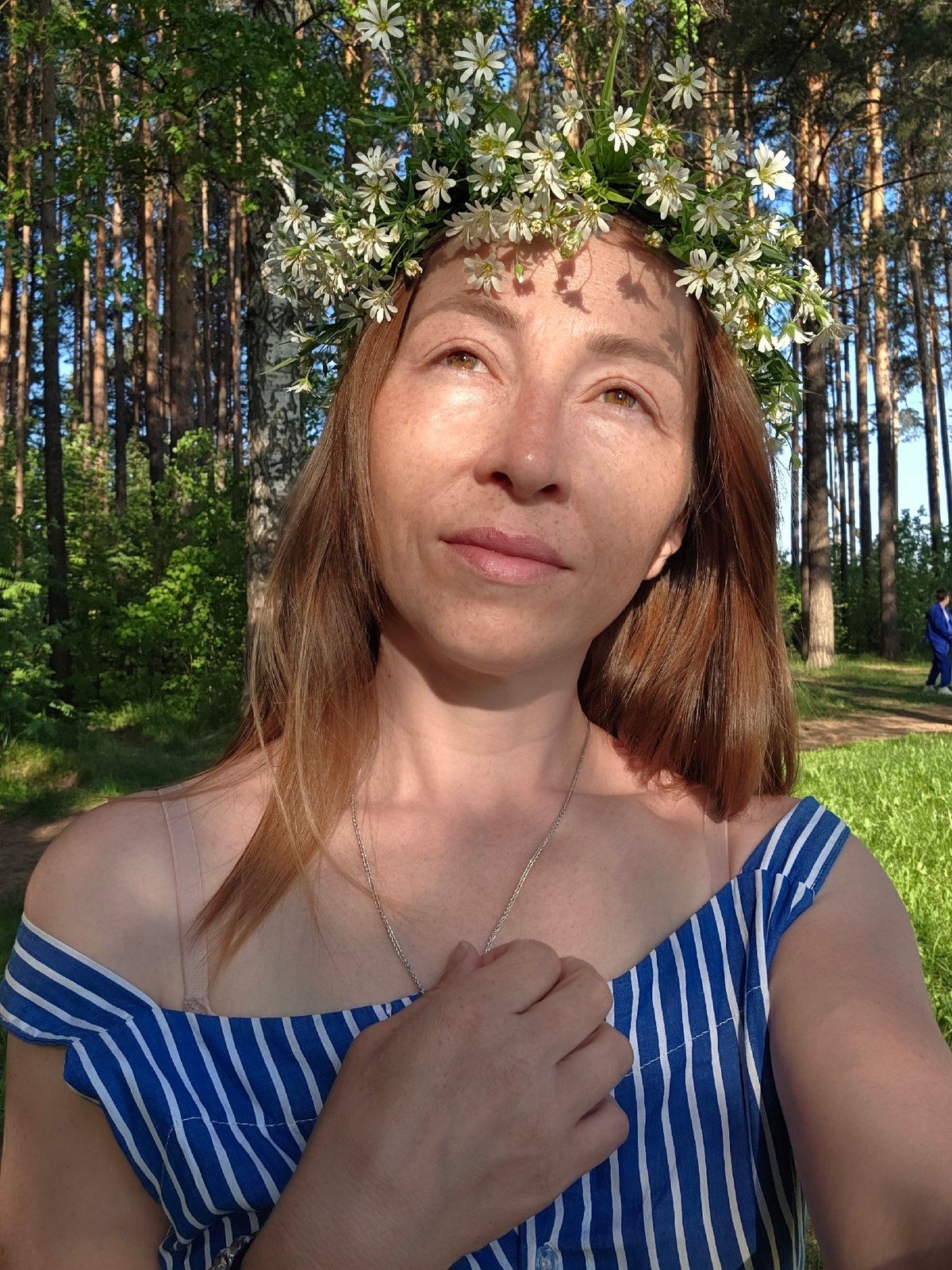 Leisure activities and portraits captured at Chaikovsky waterfront gathering
