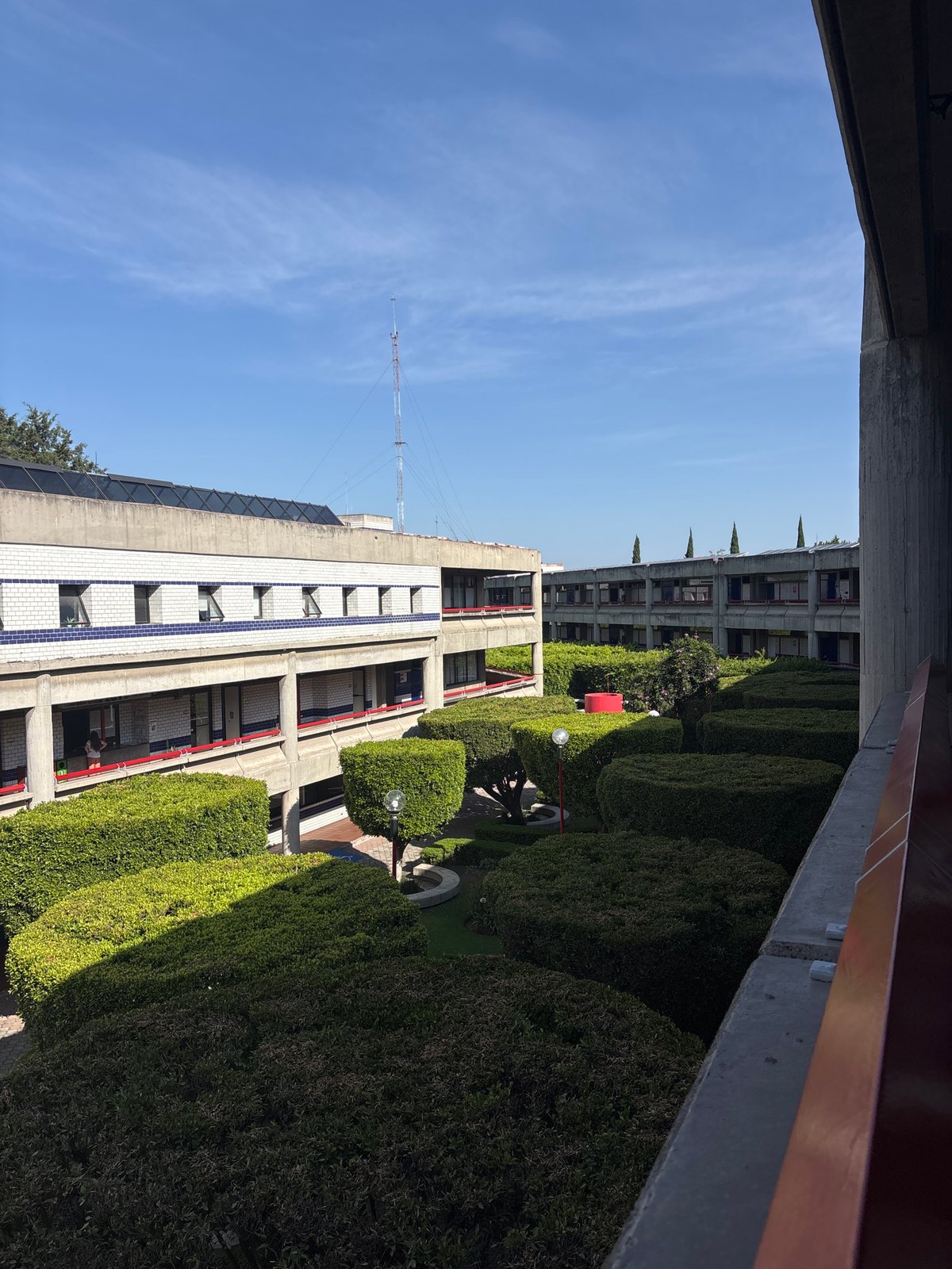 Witnesses document landscaped courtyards and walkways in Puebla area