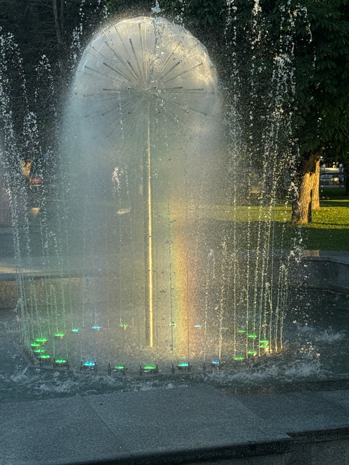 Evening stroll through Pleven's parks and monuments documented