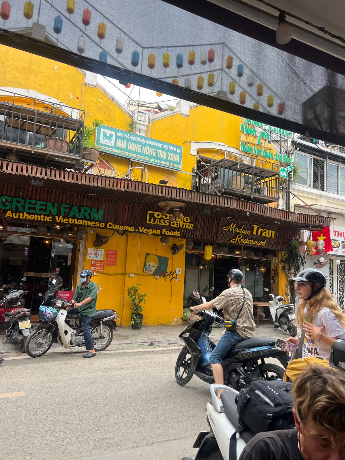 Cruising Hanoi's Old Quarter: yellow walls, cafes, and alleyways