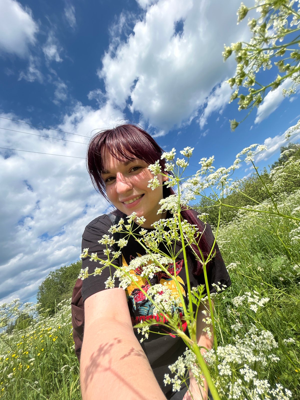 Summer afternoon documented in rural Russian village with selfies and swimming