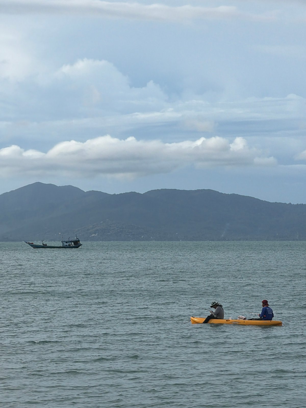 Overcast morning at Baan Mae Nam: beach, buffalo, watermelon, sketches