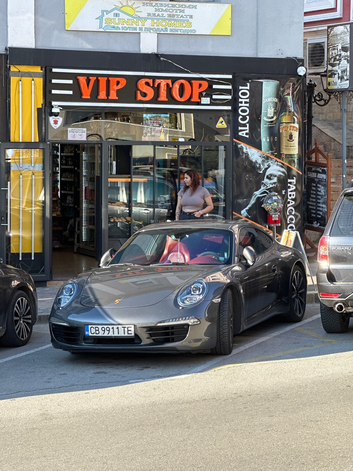 Afternoon documentation tour captures everyday scenes across Veliko Tarnovo