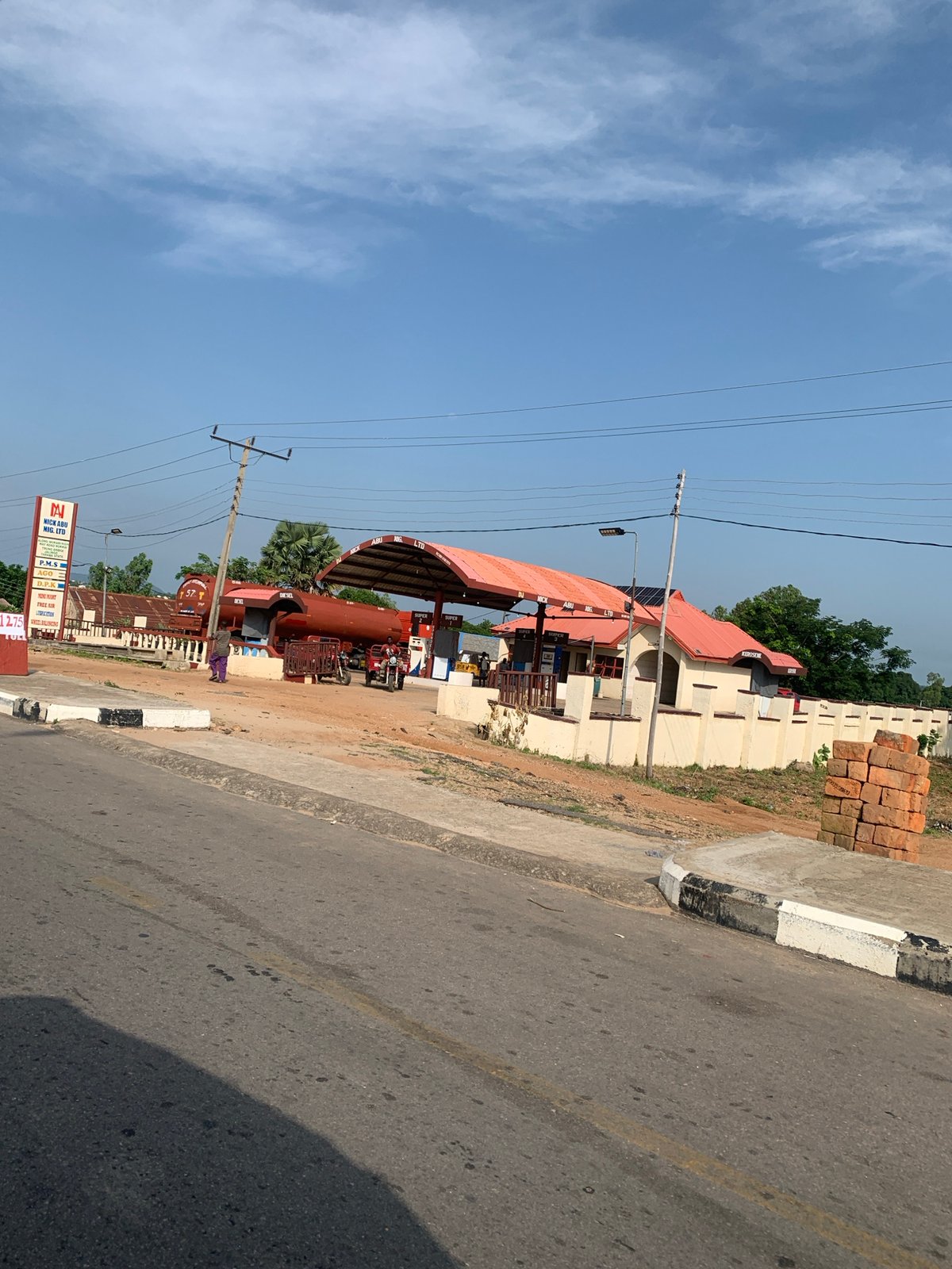 Along the roads of Jalingo on a bright morning