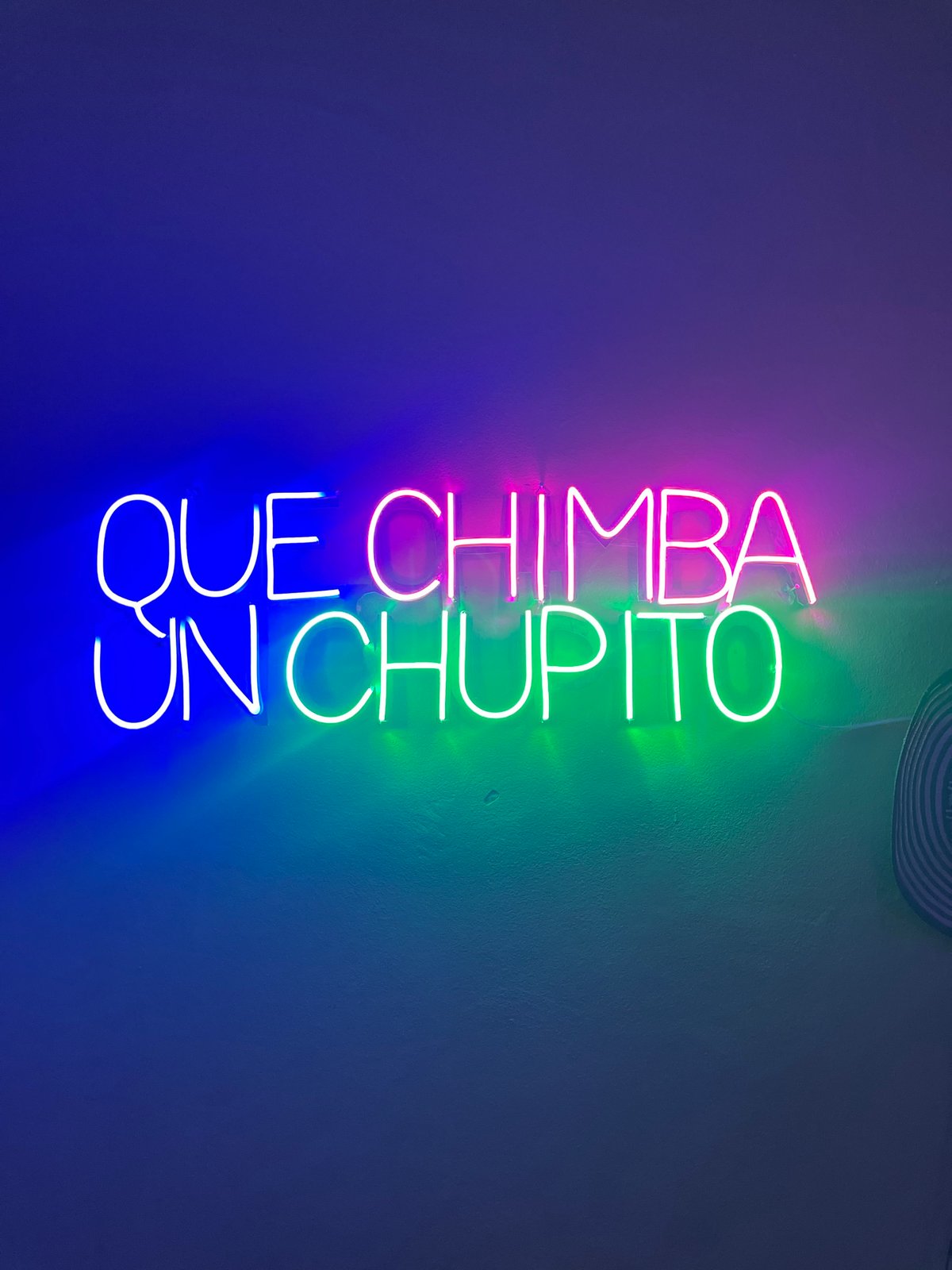 Colombian-themed establishment documented in Buenos Aires