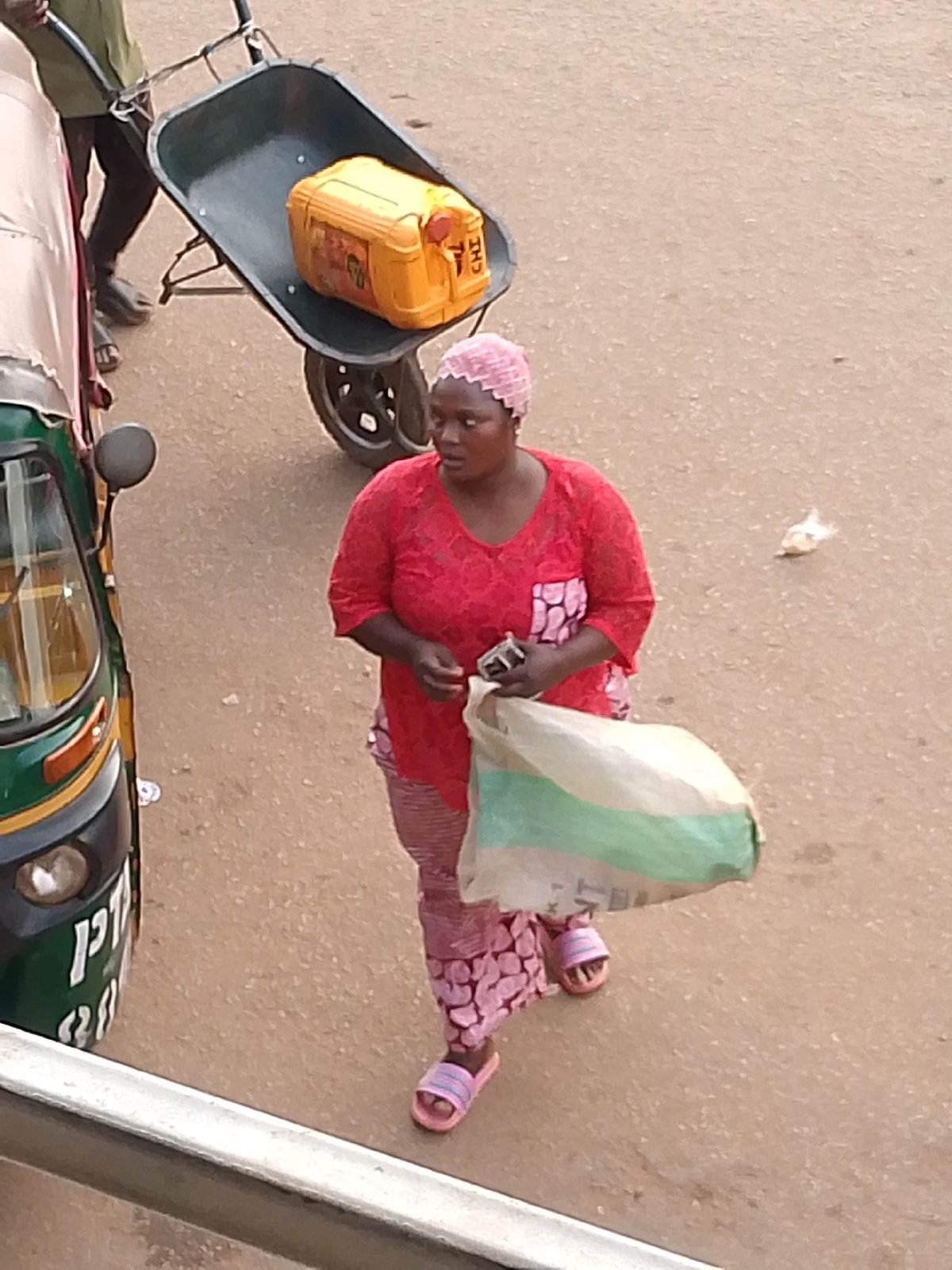 Busy street life documented across Bukuru Nigeria commercial district
