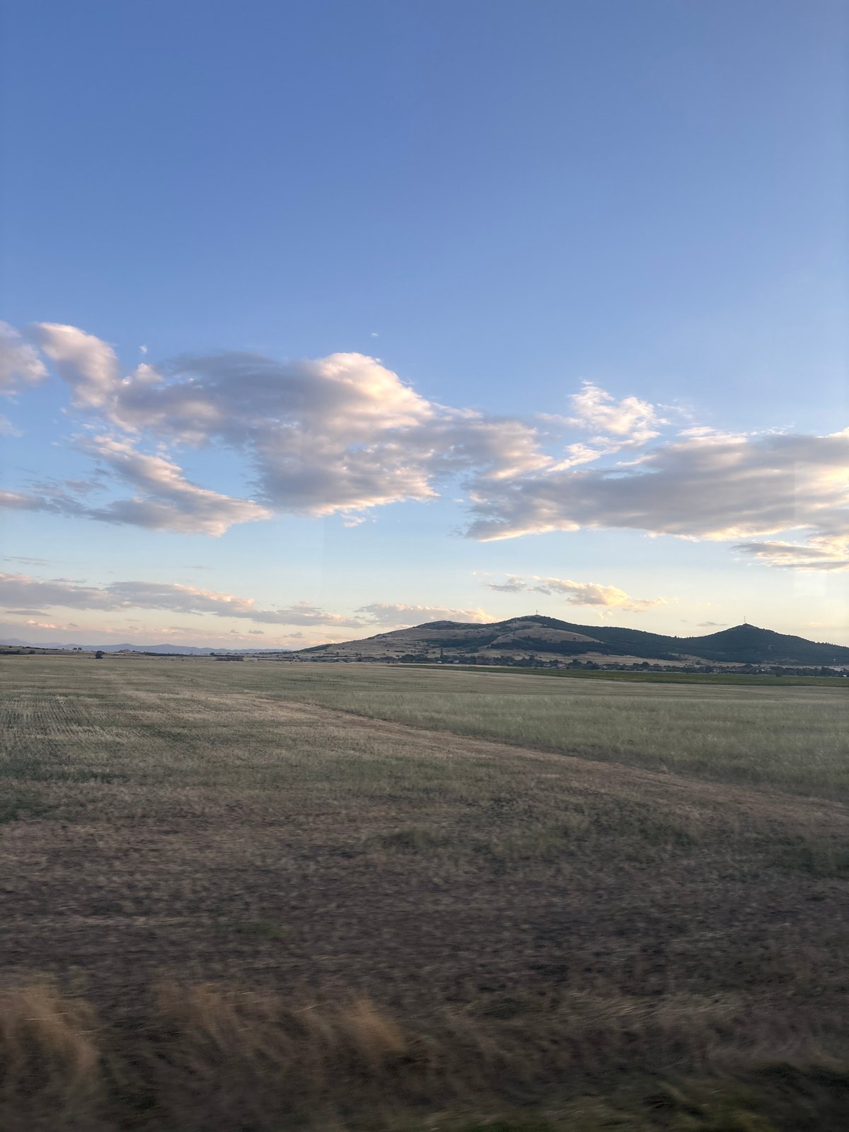 Harvested wheat fields and rolling hills, Naiden Gerovo