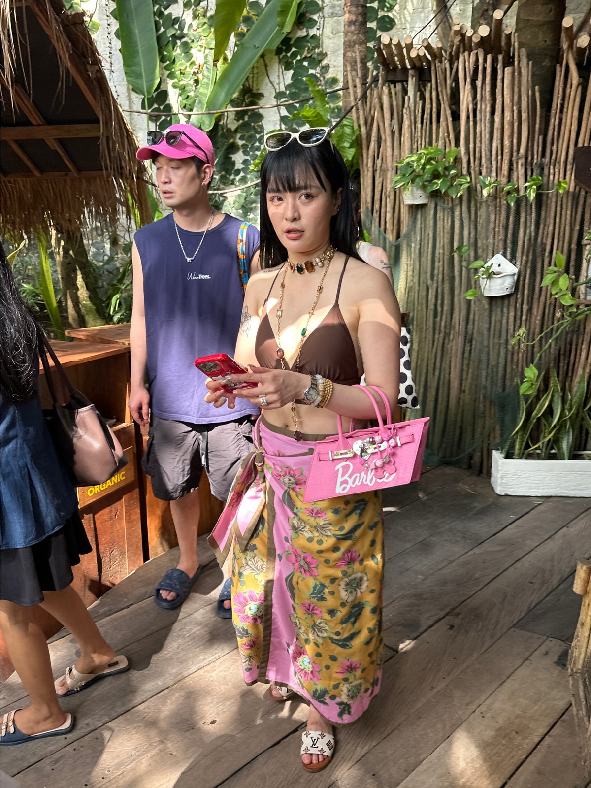 Morning market buzz at a North Kuta open-air bazaar