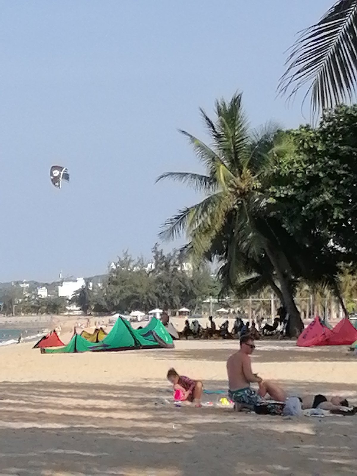 Morning beach activities documented across Nha Trang resort area