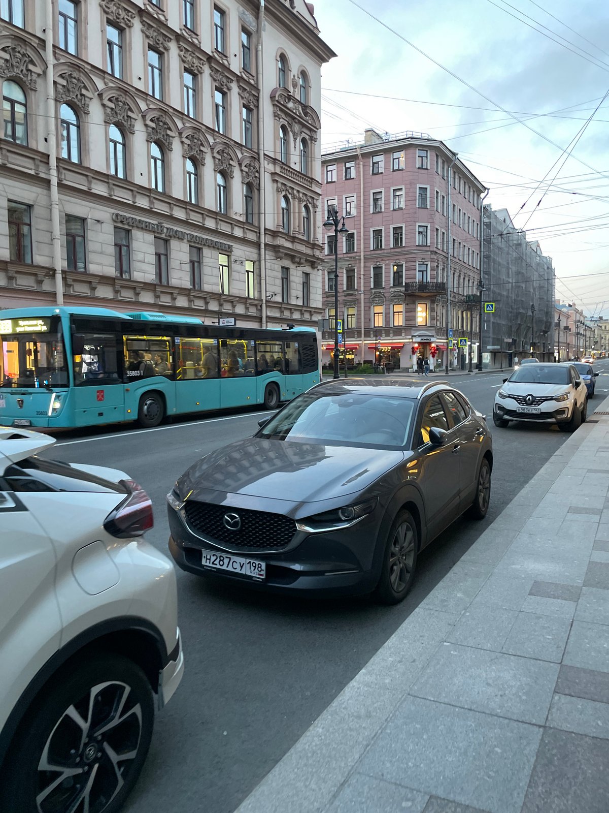 Evening street documentation captures ornate Saint Petersburg architecture