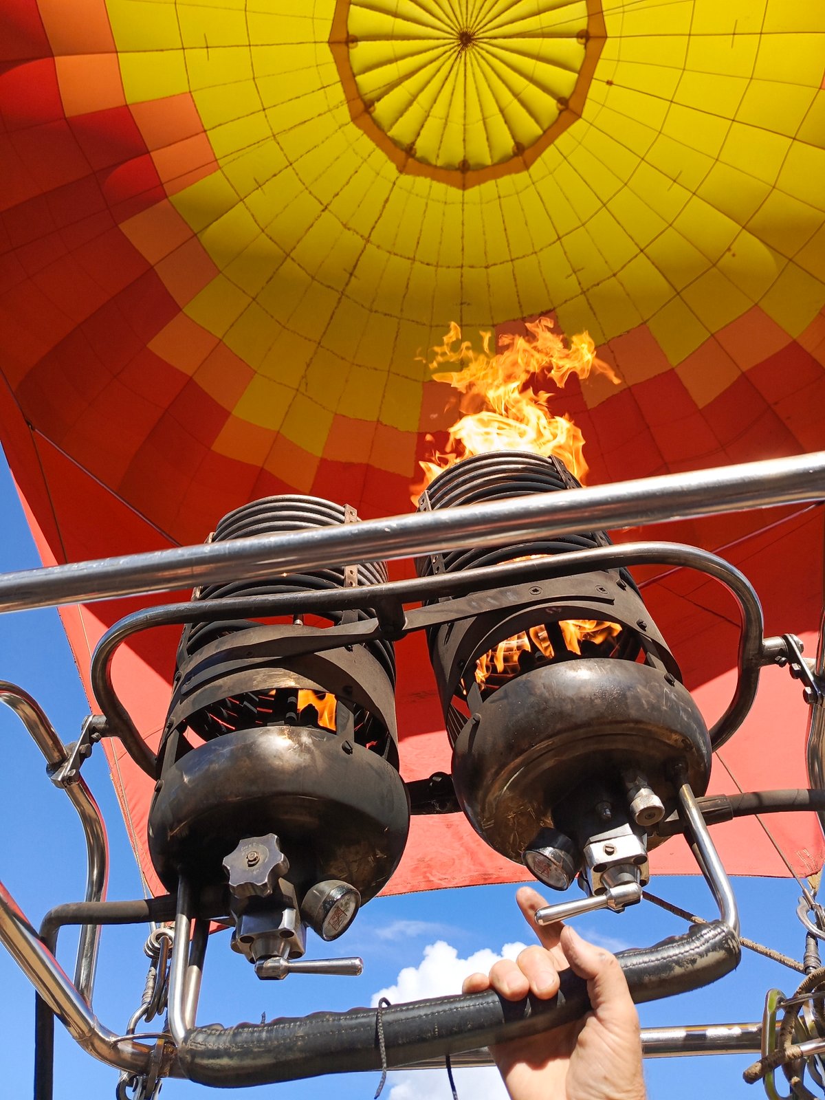 Hot air balloon event draws crowds to lakeside gathering