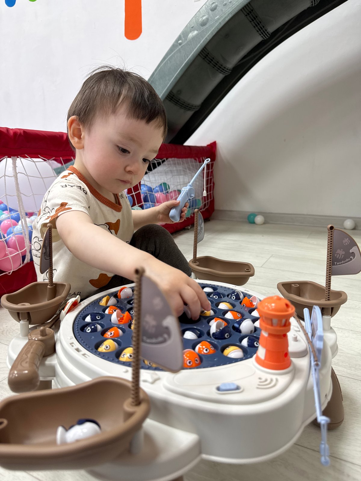 Mother, child enjoy afternoon at Izhevsk play center