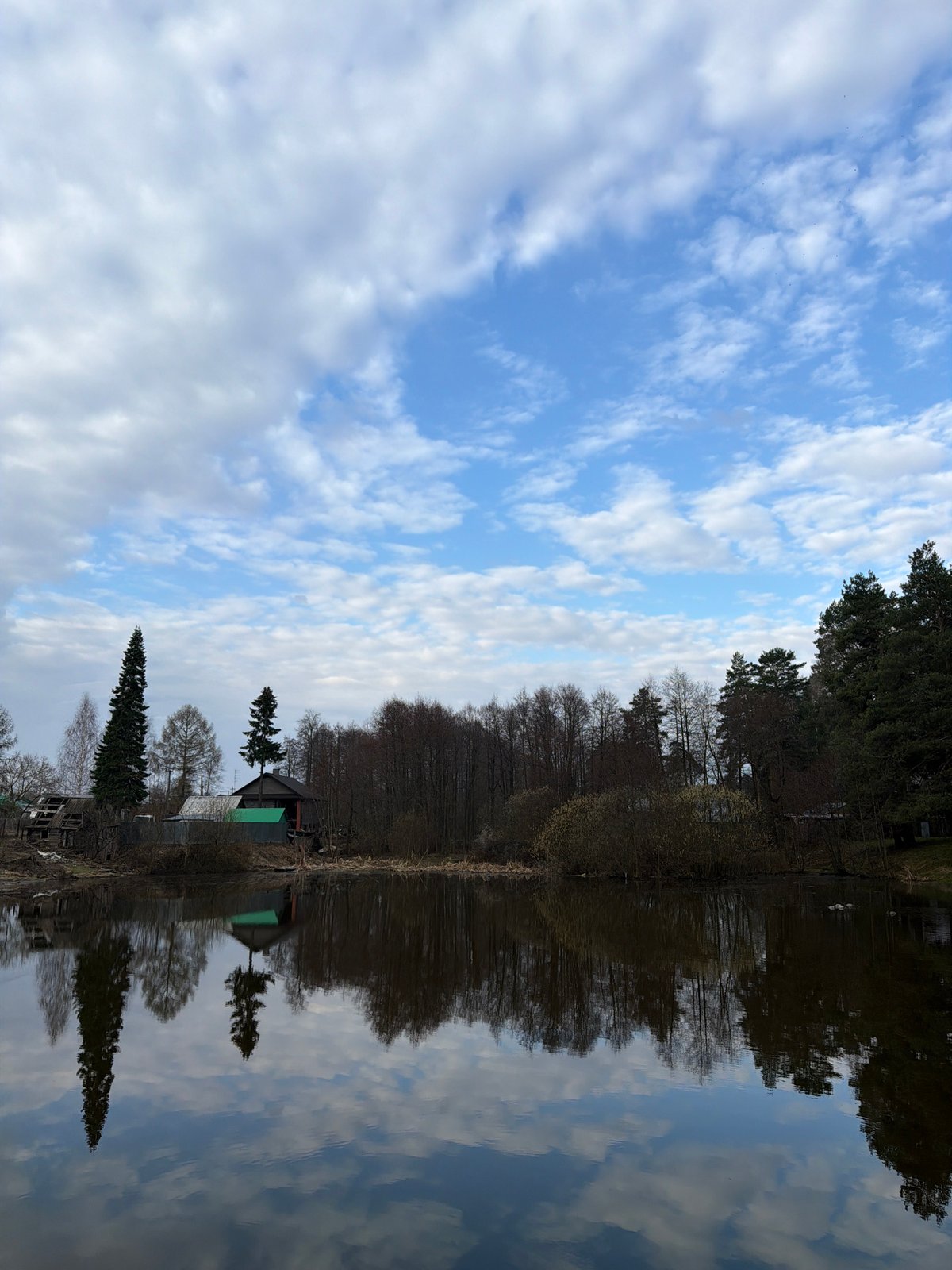Early morning photo documentation captures daily life in Chaikovsky, Russia